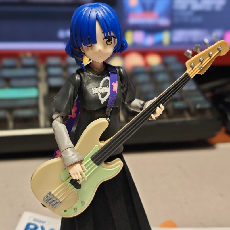Bandai 30mp Bocchi The Rock Ry - đánh giá và giá Model Kit Ryo Yamada